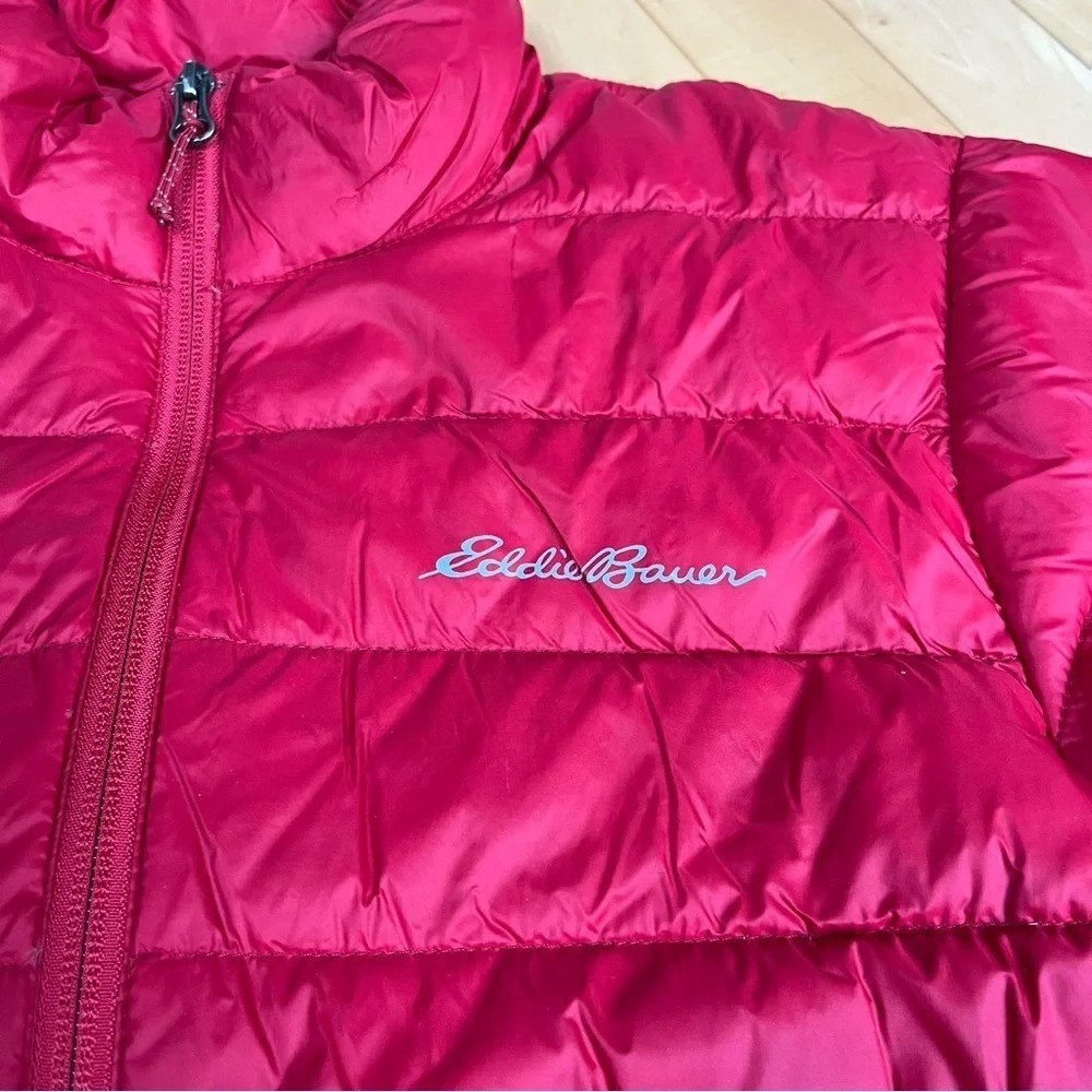 Eddie Bauer Red Down Insulated Zip Up Puffer Coat Jacket Men’s Size Small - Picture 3 of 8